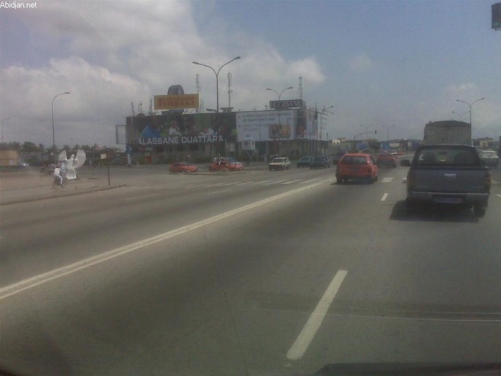 Abidjan : l’état et les conditions de la route au #124*8*1#